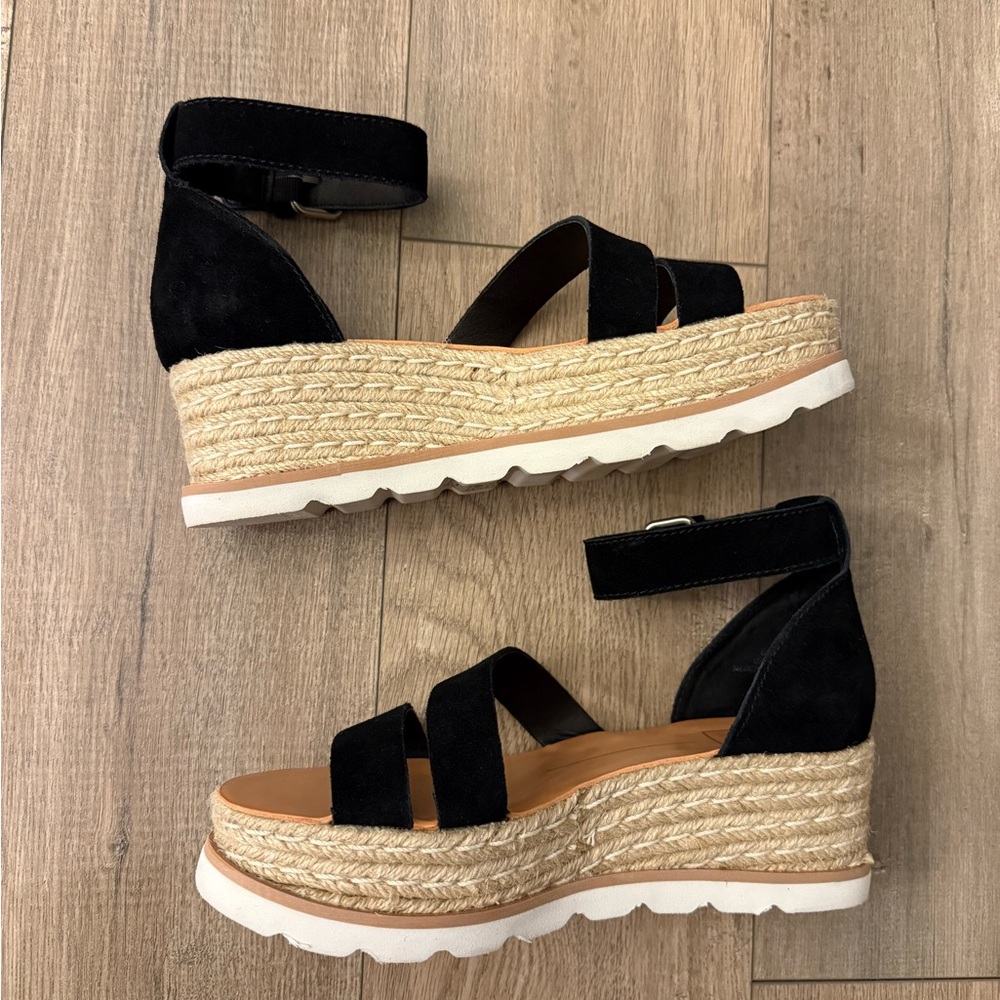 Dolce Vita Black and Tan Espadrille Platform Sandals
